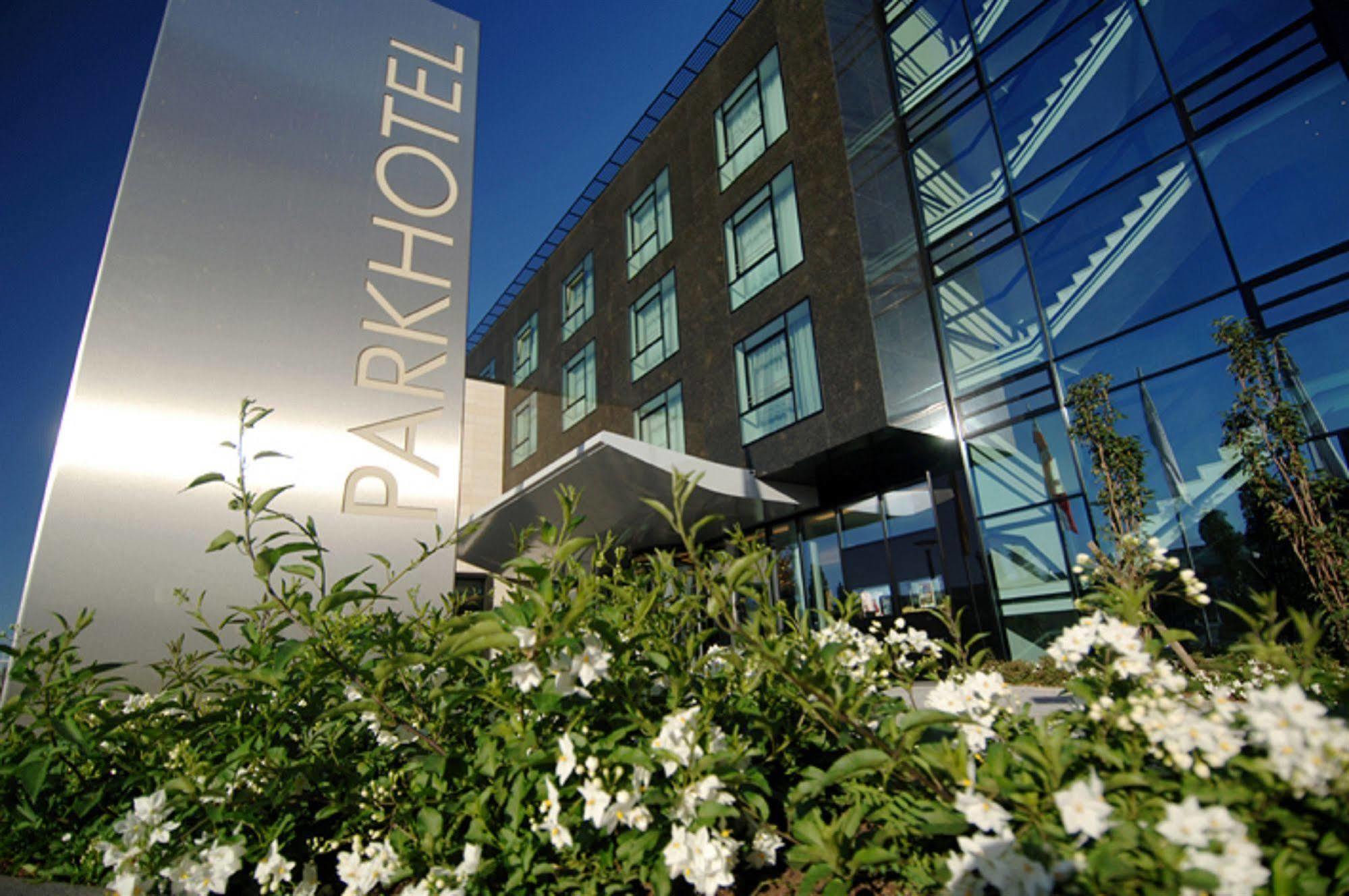 Welcome Parkhotel Euskirchen Exterior photo